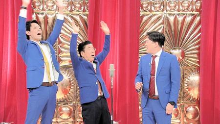 漫才トリオを結成した西川きよし（中央）とネイビーズアフロの皆川（左）とはじり