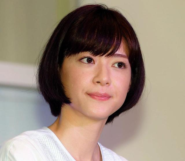 上野樹里 愛猫との密着写真に 可愛い の声溢れる 毛玉 夫が全部カットしてくれた 芸能 デイリースポーツ Online