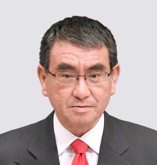 　河野太郎行革相