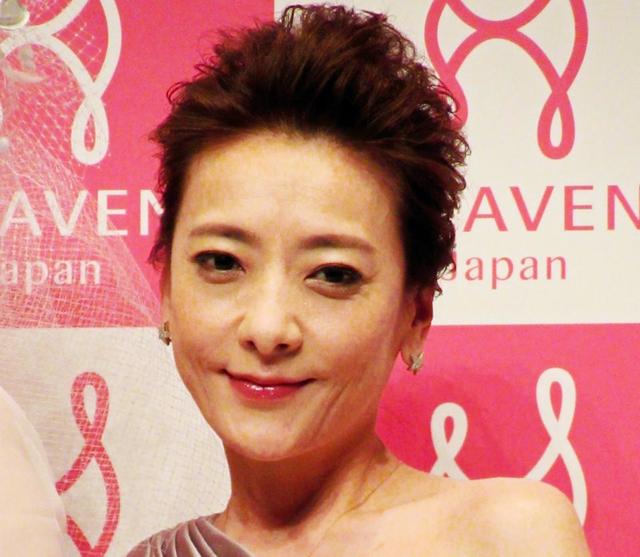 西川史子 肩出しヒョウ柄ドレスも上品着こなし 昨年３月 サンジャポ卒業 芸能 デイリースポーツ Online