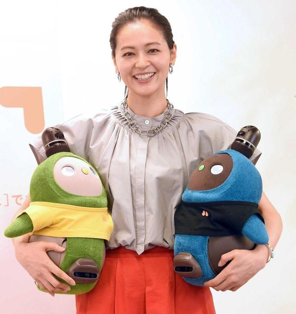 黒谷友香 ロボットにデレデレ ドラえもんを見て 感動して泣いたりするように 芸能 デイリースポーツ Online