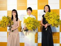 イベントに登壇した（左から）大島優子、柴咲コウ、伊藤詩織＝都内