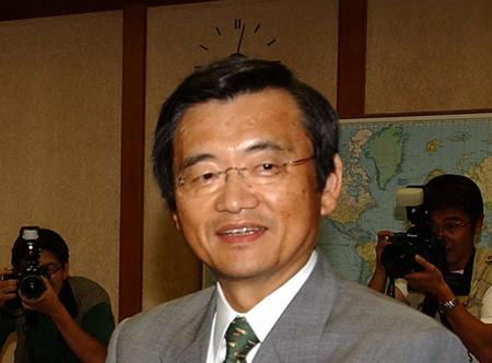 元宮城県知事の浅野史郎氏＝２００４年