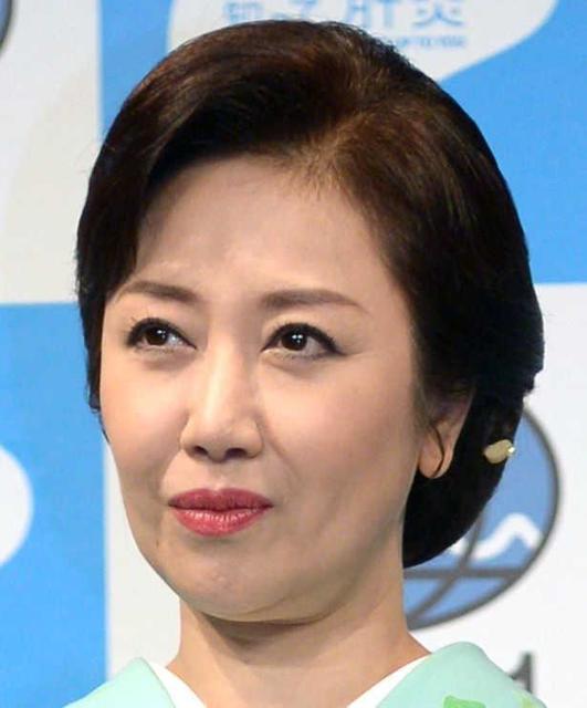 伍代夏子 1７日に 歌の祭典 で司会 発声障害の公表後初 公の場に登場 芸能 デイリースポーツ Online