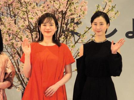 　映画「幕が降りたら会いましょう」の制作発表会に出席した（左から）筧美和子、松井玲奈
