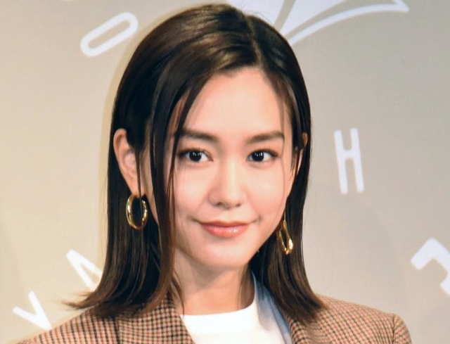 桐谷美玲 クロエのバッグで河北とお揃いコーデ 最強の双子 みれまゆ可愛すぎる 芸能 デイリースポーツ Online