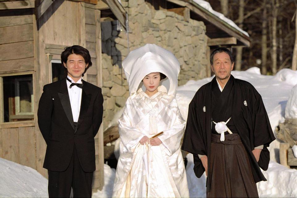 　ドラマ「北の国から’９８時代」より。（左から）吉岡秀隆、中嶋朋子と＝１９９８年（Ｃ）フジテレビ