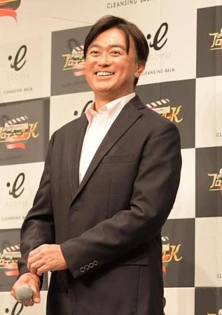 松山英樹のマスターズ制覇に喜ぶ石黒賢＝表参道ヒルズ・スペースオー（撮影・三好信也）