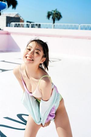 　５年ぶりの写真集を発売する内田理央