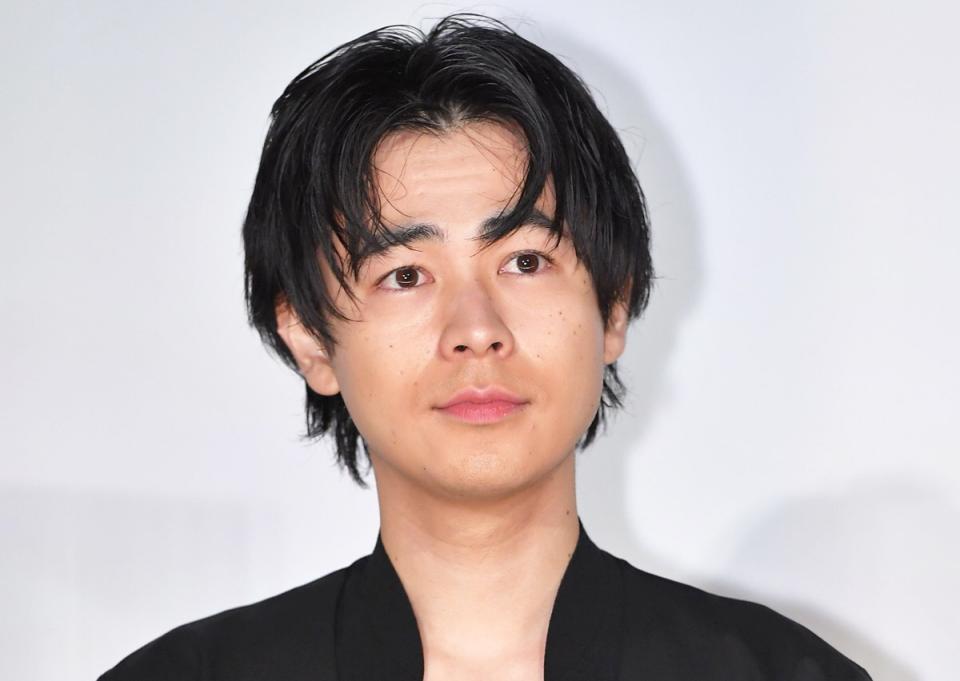 成田凌 おちょやん 一平役で年重ねるたび白髪増 杉咲花 役に入り込んじゃって 芸能 デイリースポーツ Online 成田凌 おちょやん 一平役で年重ねるたび白髪増 杉咲花 役に入り込んじゃって 芸能 デイリースポーツ Online