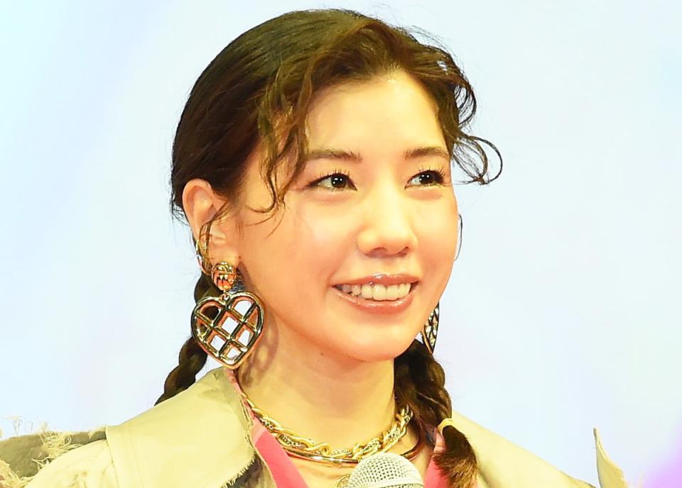 仲里依紗 ウケるんだけど の延長で結婚しちゃって 好きな人できたことな い 芸能 デイリースポーツ Online