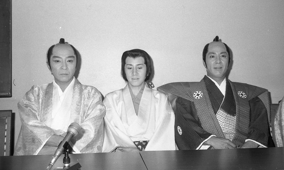 左から田村高廣、正和、亮の３兄弟＝年代不明、東映京都
