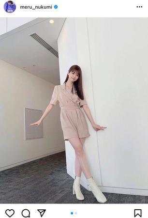 めるる ショート丈ボトムスから美脚光る「顔ちっさくてスタイル良すぎ～」の声/芸能/デイリースポーツ online