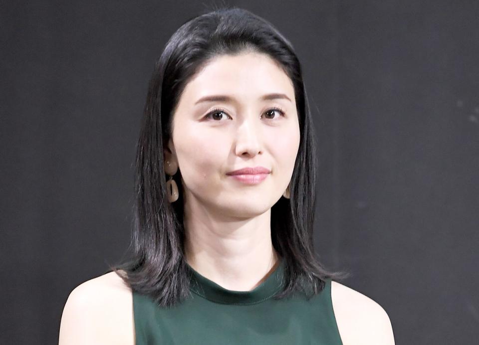 橋本マナミ セレブ風のゴルフ姿 抜群プロポーションのミニウェア お値段もお手頃 芸能 デイリースポーツ Online 橋本マナミ セレブ風のゴルフ姿 抜群プロポーションのミニウェア お値段もお手頃 芸能 デイリースポーツ Online