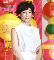 　２４日、映画のイベントに登場した鈴木保奈美＝都内