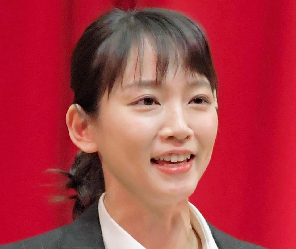 　吉岡里帆