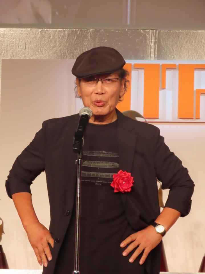 吉田類 酒場放浪記 放送18年 千回舞台裏 実は全員で飲みながら atp賞特別賞 芸能 デイリースポーツ Online 吉田類 酒場放浪記 放送18年 千回舞台裏 実は全員で飲みながら atp賞特別賞 芸能 デイリースポーツ Online