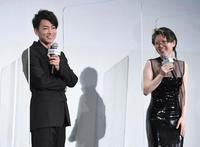 トークを繰り広げる佐藤健（左）と中村佳穂＝東京・ＴＯＨＯシネマズ六本木（撮影・棚橋慶太）