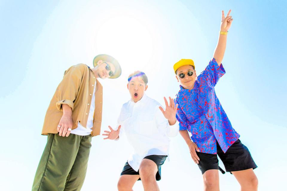 　２冠獲得を喜ぶベリーグッドマンの（左から）ＨｉＤＥＸ、Ｒｏｖｅｒ、ＭＯＣＡ