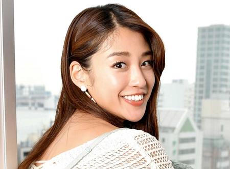 岡副麻希アナウンサー