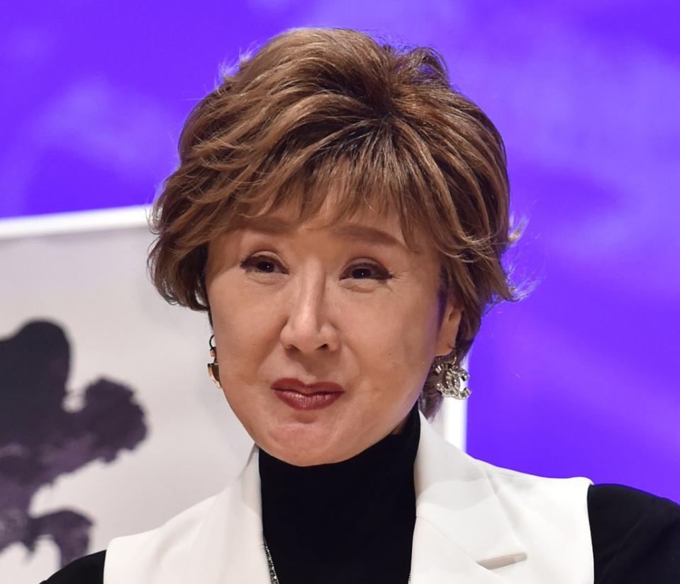 　小林幸子