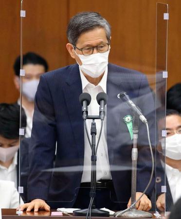 　衆院厚労委で答弁する新型コロナ感染症対策分科会の尾身茂会長  