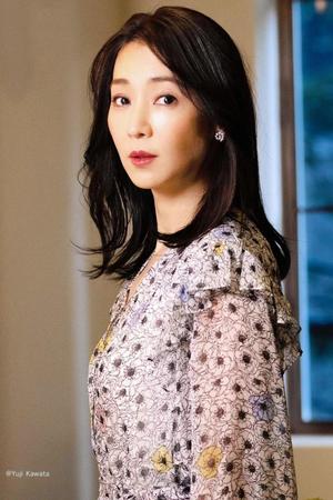 新型コロナウイルスに感染したことを発表した稲森いずみ