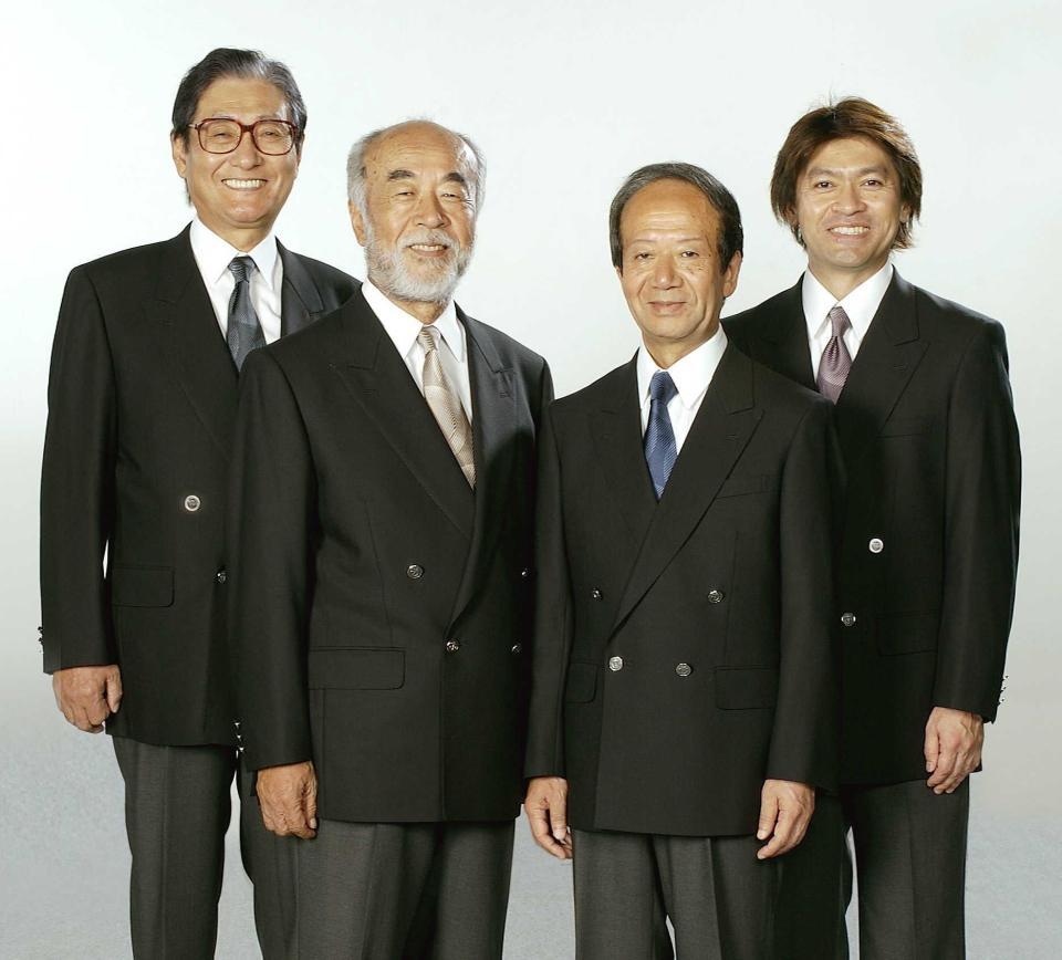 　「ボニージャックス」。右から２人目が西脇久夫さん