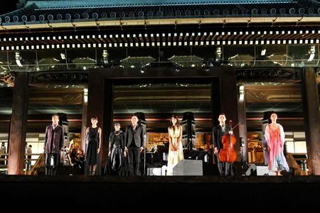 （写真左から）錦織健、Ｃｏｃｏｍｉ、村松崇継、工藤静香、宮田大、中村祥子（Ｃ）ＭＢＳ