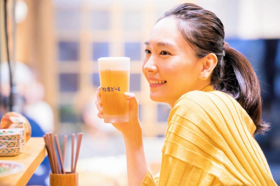 ビールのＣＭに初出演する新垣結衣