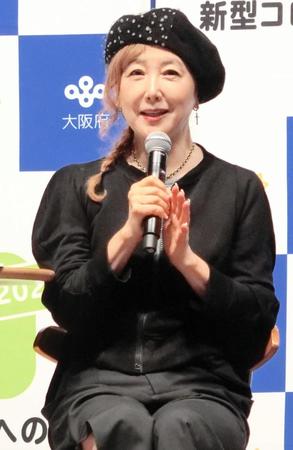 がん検診のイベントに出席した東ちづる