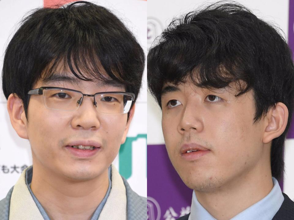 　豊島将之叡王（左）と藤井聡太二冠