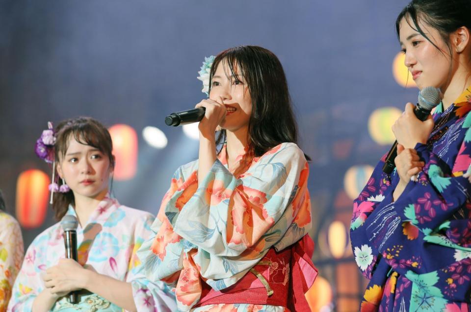 浴衣姿で卒業を発表したＡＫＢ４８・横山由依（Ｃ）ＡＫＢ４８