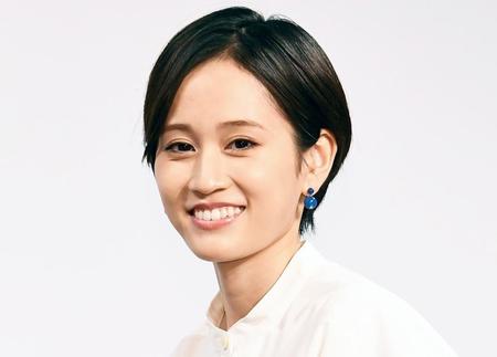　前田敦子