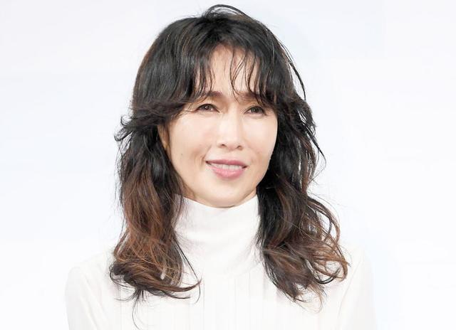 工藤静香 ほうれい線が深く かなり目立ち 重力に負けてます 告白 芸能 デイリースポーツ Online