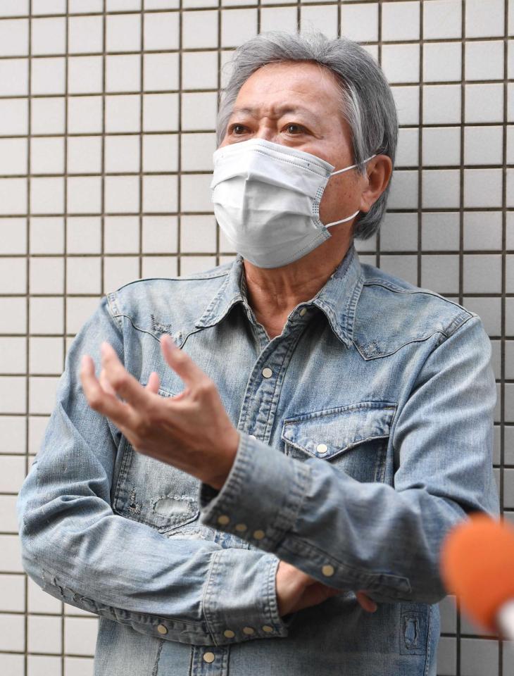 　病状について話す小倉智昭＝東京・文化放送（撮影・西岡正）