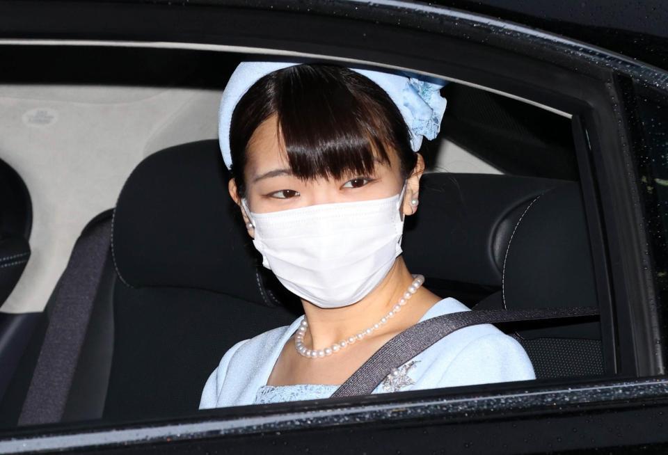 眞子さまと小室さんどんな会見になる 過去の女性皇族の結婚会見は短時間立ったままも 芸能 デイリースポーツ Online