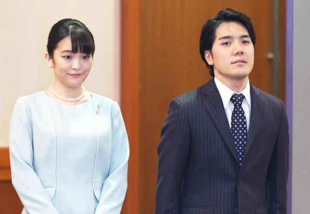 憧れの小室圭 画像】《3月の新居に続いて…》小室圭さん、SUVタイプの新車のボルボを