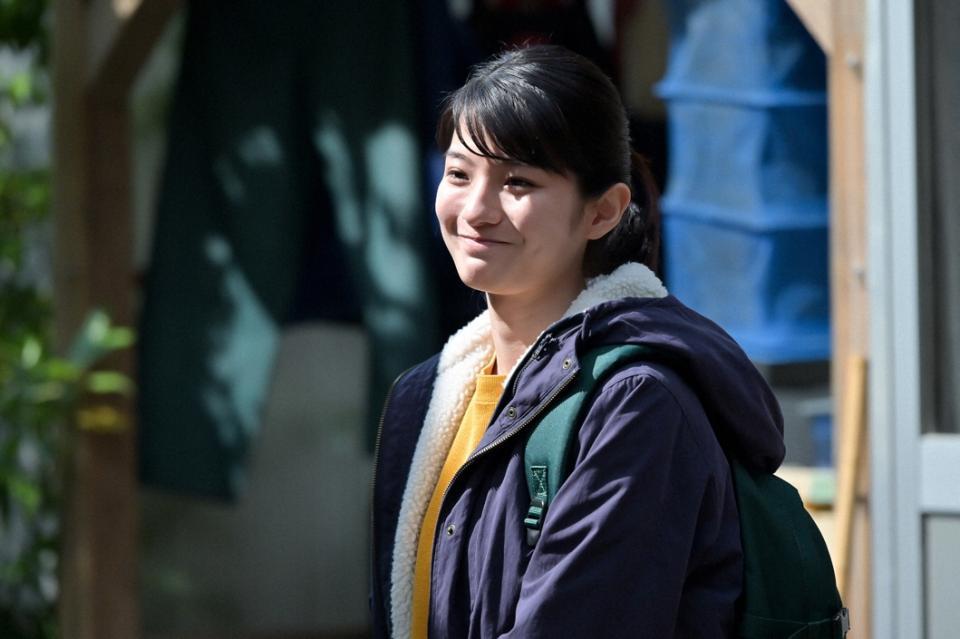 笑顔を見せた未知（蒔田彩珠）