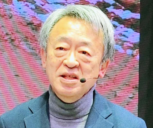 　池上彰氏