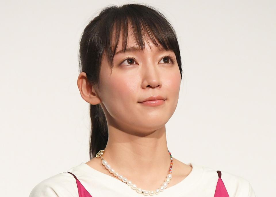 吉岡里帆