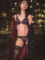 　ランジェリーカットを初披露した伊藤萌々香