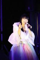 　デビュー１周年を記念するディナーショーを開催した三ツ屋亜美