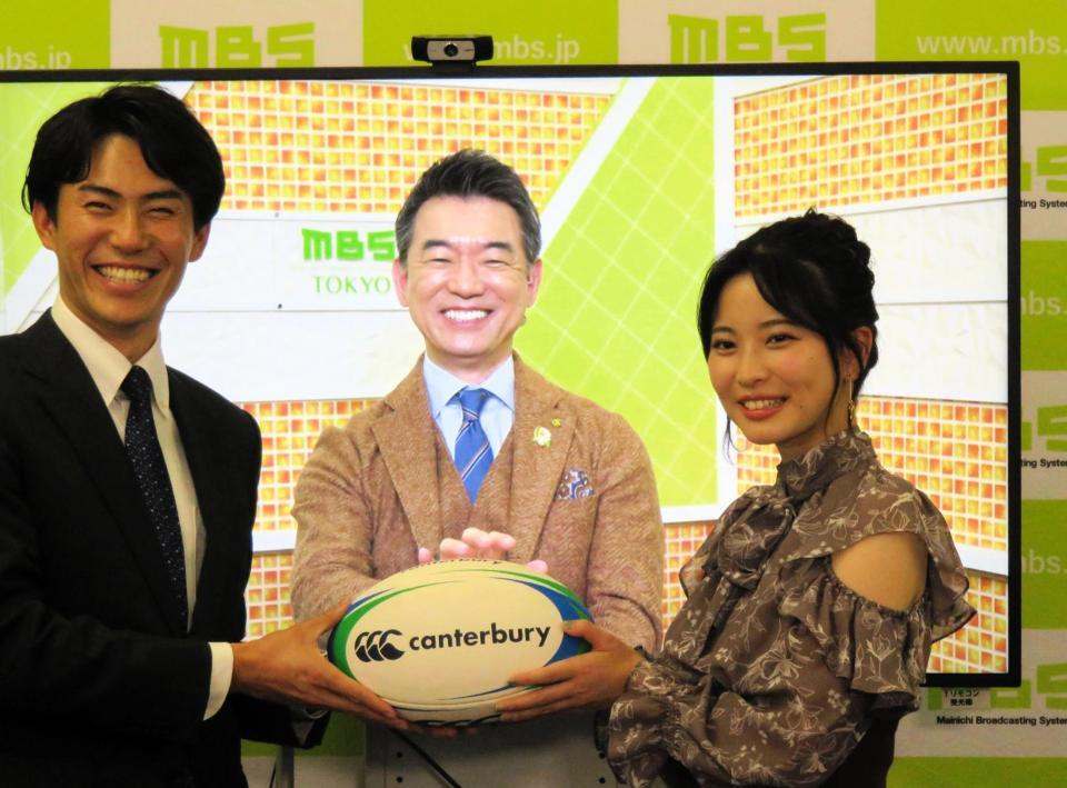 　リモートで会見に参加した橋下徹氏（中央）、左は三ツ廣政輝アナウンサー、右は木下彩音＝大阪・ＭＢＳ