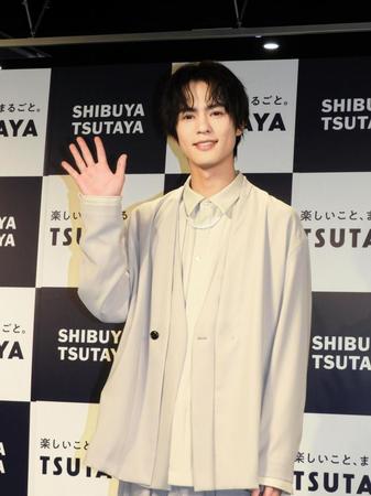 　カレンダー発売記念イベントを行った奥野壮