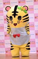 神田沙也加さんの死を悼むふなっしー＝東京・銀座東武ホテル（撮影・佐藤厚）