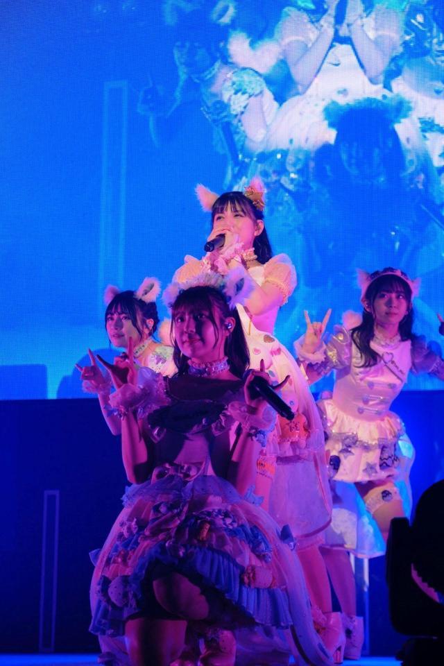 卒業コンサートでパフォーマンスするわーすた・坂元葉月＝東京・中野サンプラザ