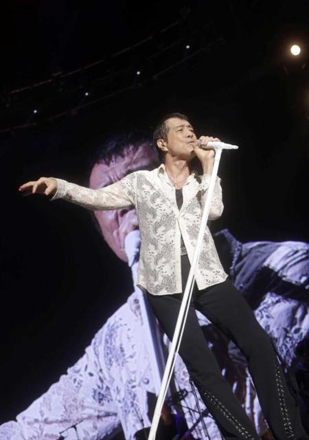 72歳永ちゃん、31公演完走 恒例タオル投げNGも熱唱！ファン1万