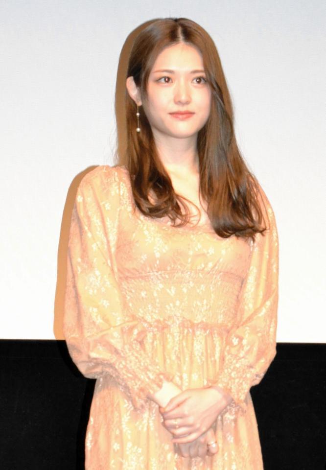 映画「グッバイ、ドン・グリーズ！」のトークショーに出席した松村沙友理＝東京・飯田橋、神楽座