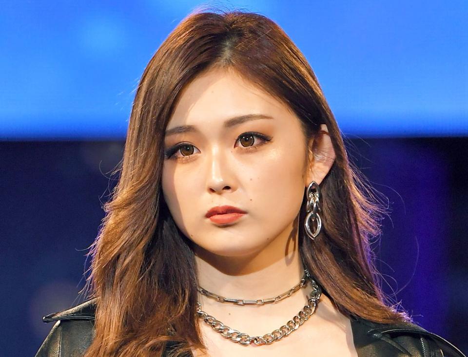 　　ゆうちゃみ（古川優奈）